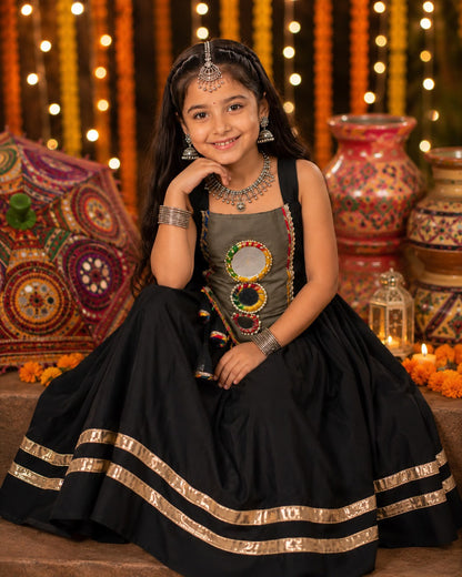 Black Pure Roman Silk Heavy  Work Kid&