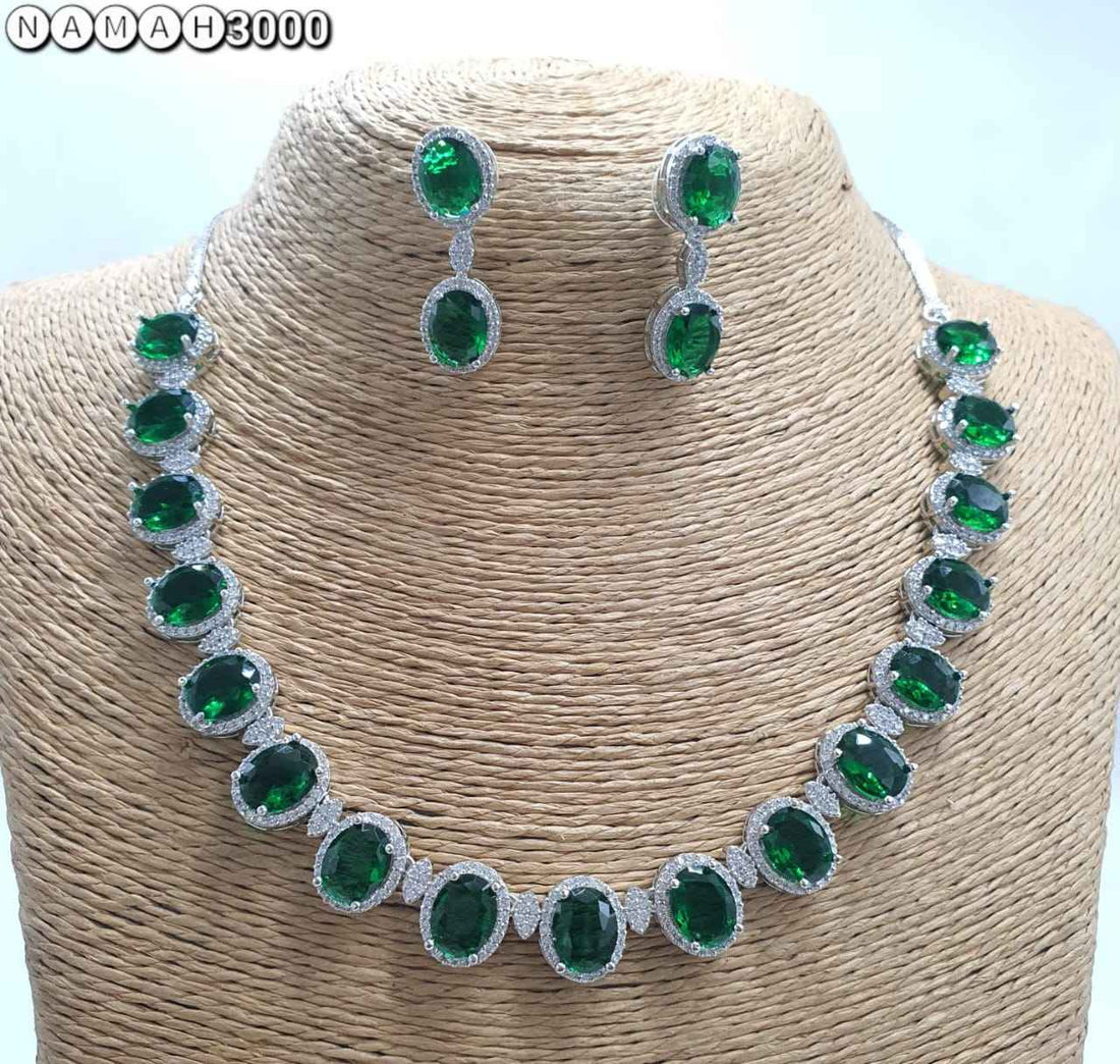 Green American Gold Diamond Necklace Set