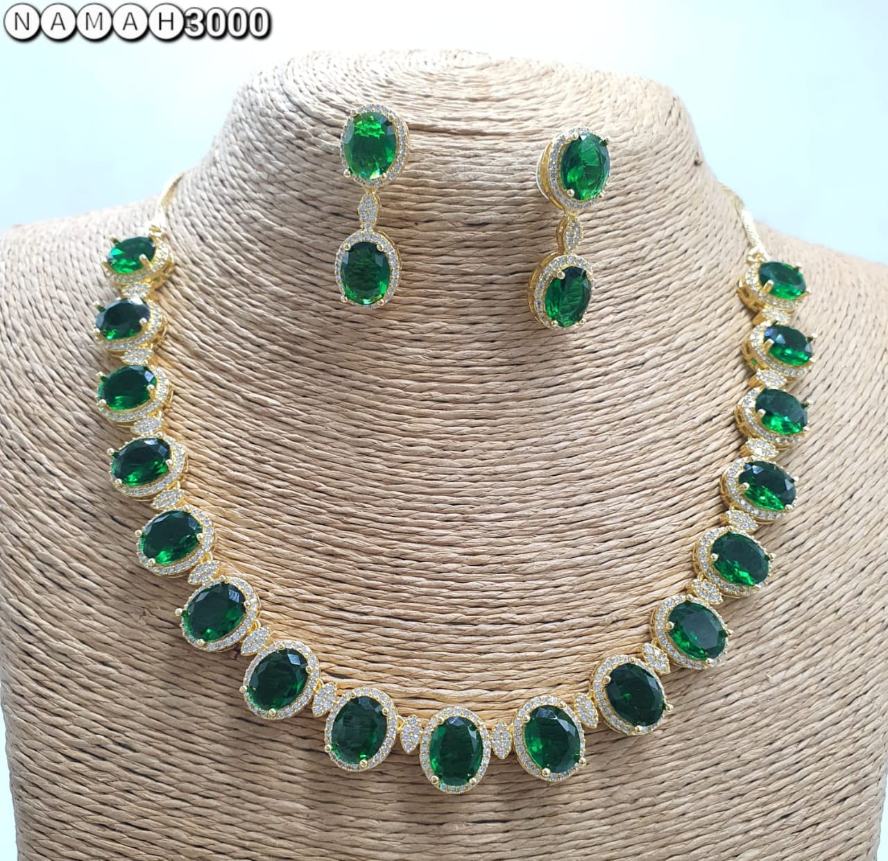 Green American Gold Diamond Necklace Set