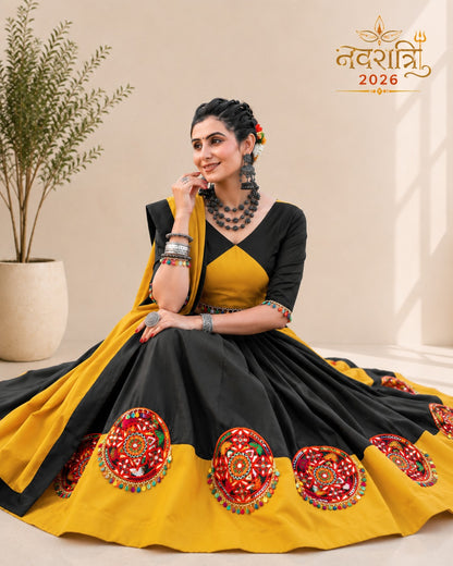 Yellow &amp; Black Pure Cotton Plain With Gamthi &amp; Mirror Work Navratri Lehenga Choli