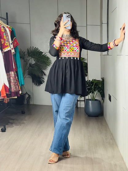 Black Pure Rayon Cotton Gamthi Work &amp; Gota Pati Work Readymade Kurti With Top
