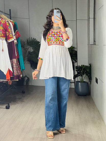 White Pure Rayon Cotton Gamthi Work &amp; Gota Pati Work Readymade Kurti With Top