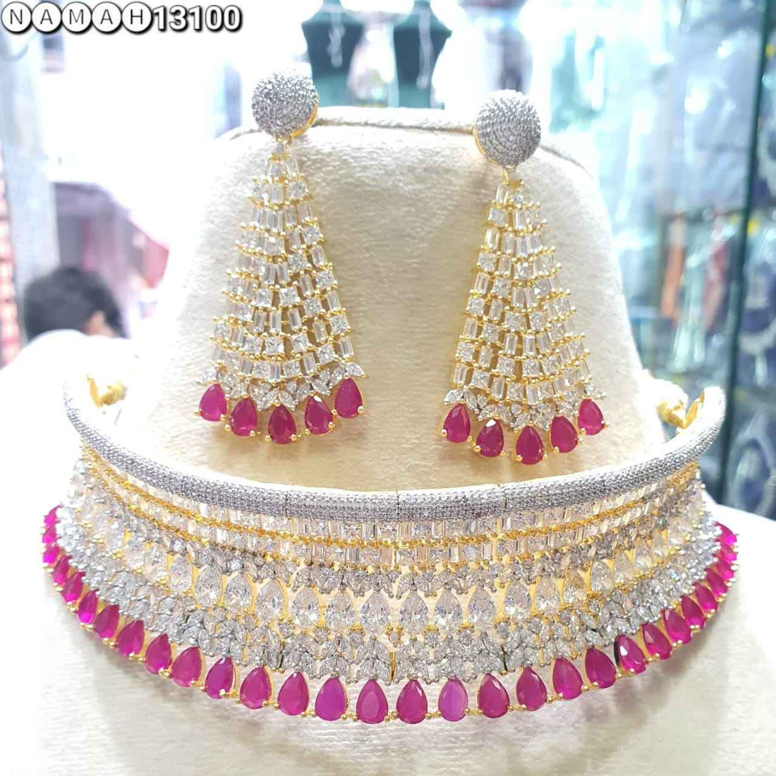 Red American Gold Diamond Necklace Set