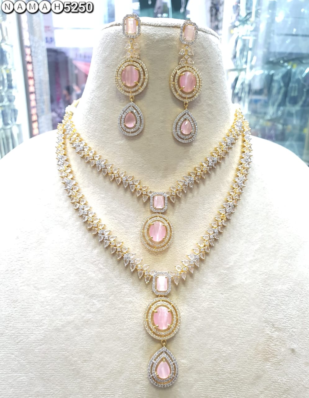 Pink American Gold Diamond Necklace Set