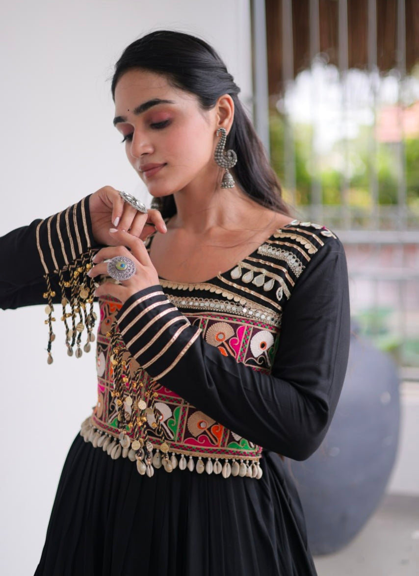 Black Pure Reyon Kutchi Gamthi Thread Embroidery Mirror Work Navratri Lehenga Choli