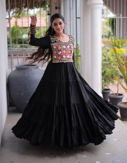 Black Pure Reyon Kutchi Gamthi Thread Embroidery Mirror Work Navratri Lehenga Choli