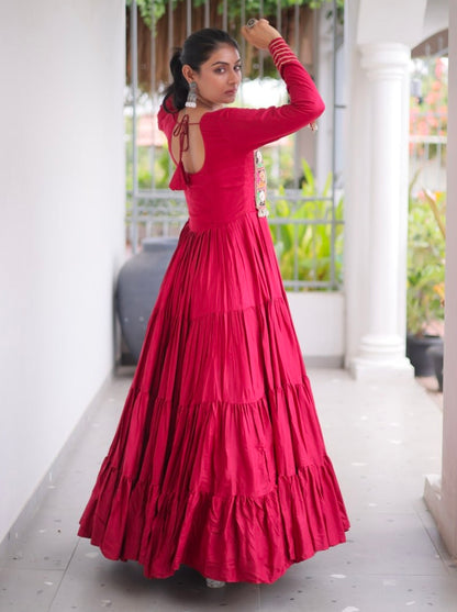Red Pure Reyon Kutchi Gamthi Thread Embroidery Mirror Work Navratri Lehenga Choli