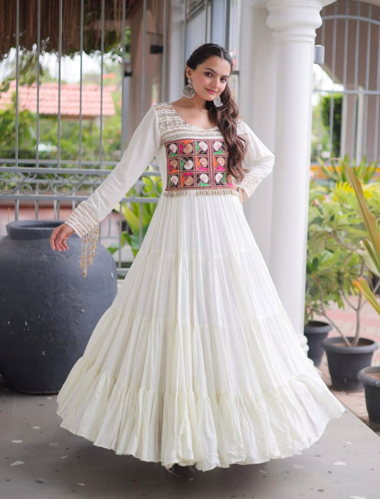 White Pure Reyon Kutchi Gamthi Thread Embroidery Mirror Work Navratri Lehenga Choli