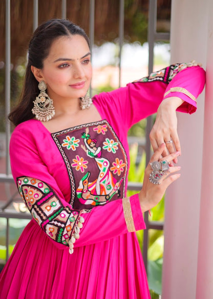 Pink Reyon With Kutchi Gamthi Thread Work Navratri Lehenga Choli