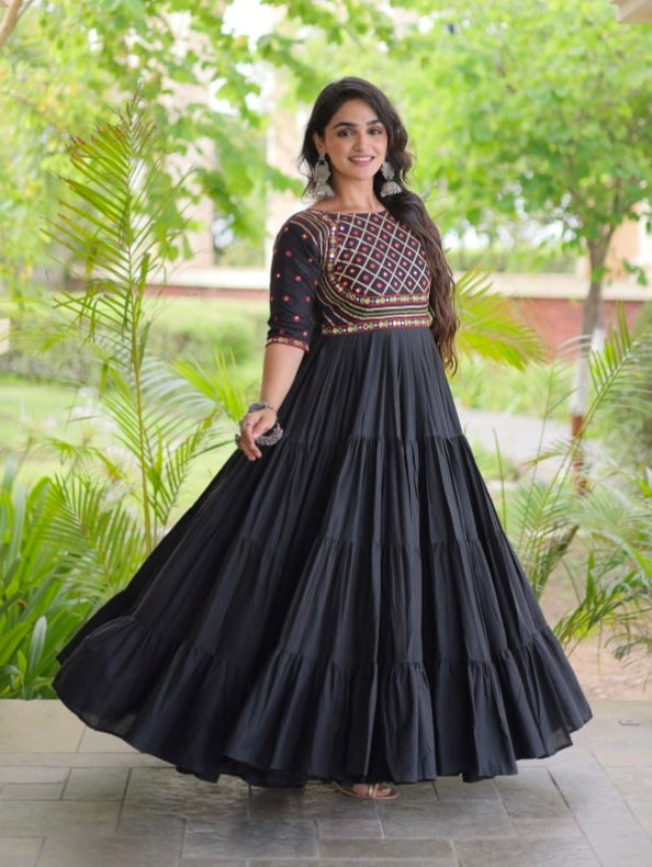 Black Pure Kora Cotton Multi Thread Gotta Patti Mirror Work Navratri Lehenga Choli