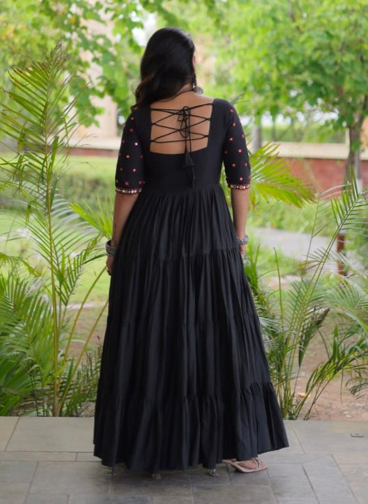 Black Pure Kora Cotton Multi Thread Gotta Patti Mirror Work Navratri Lehenga Choli