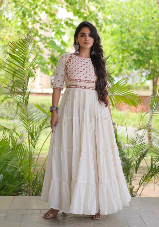 White Pure Kora Cotton Multi Thread Gotta Patti Mirror Work Navratri Lehenga Choli