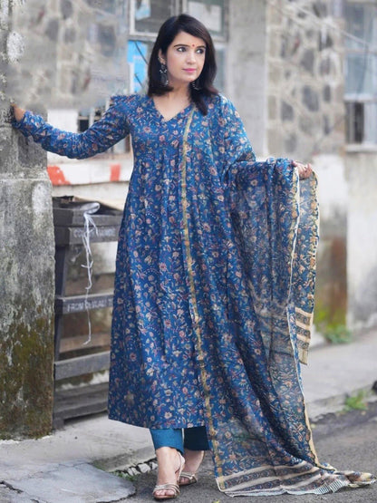 Morepeach Pure Soft Reyon Cotton Blend Print Salwar Suit
