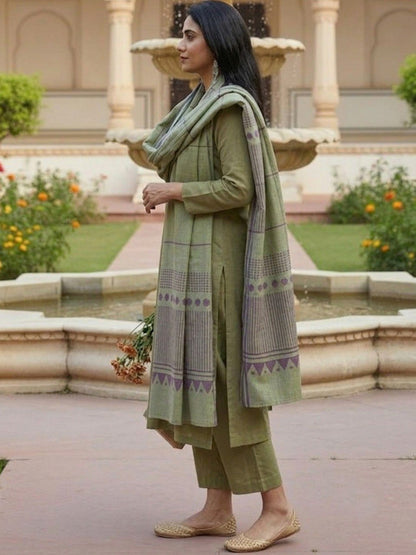 Pista Pure Soft Reyon Cotton Blend Print Salwar Suit