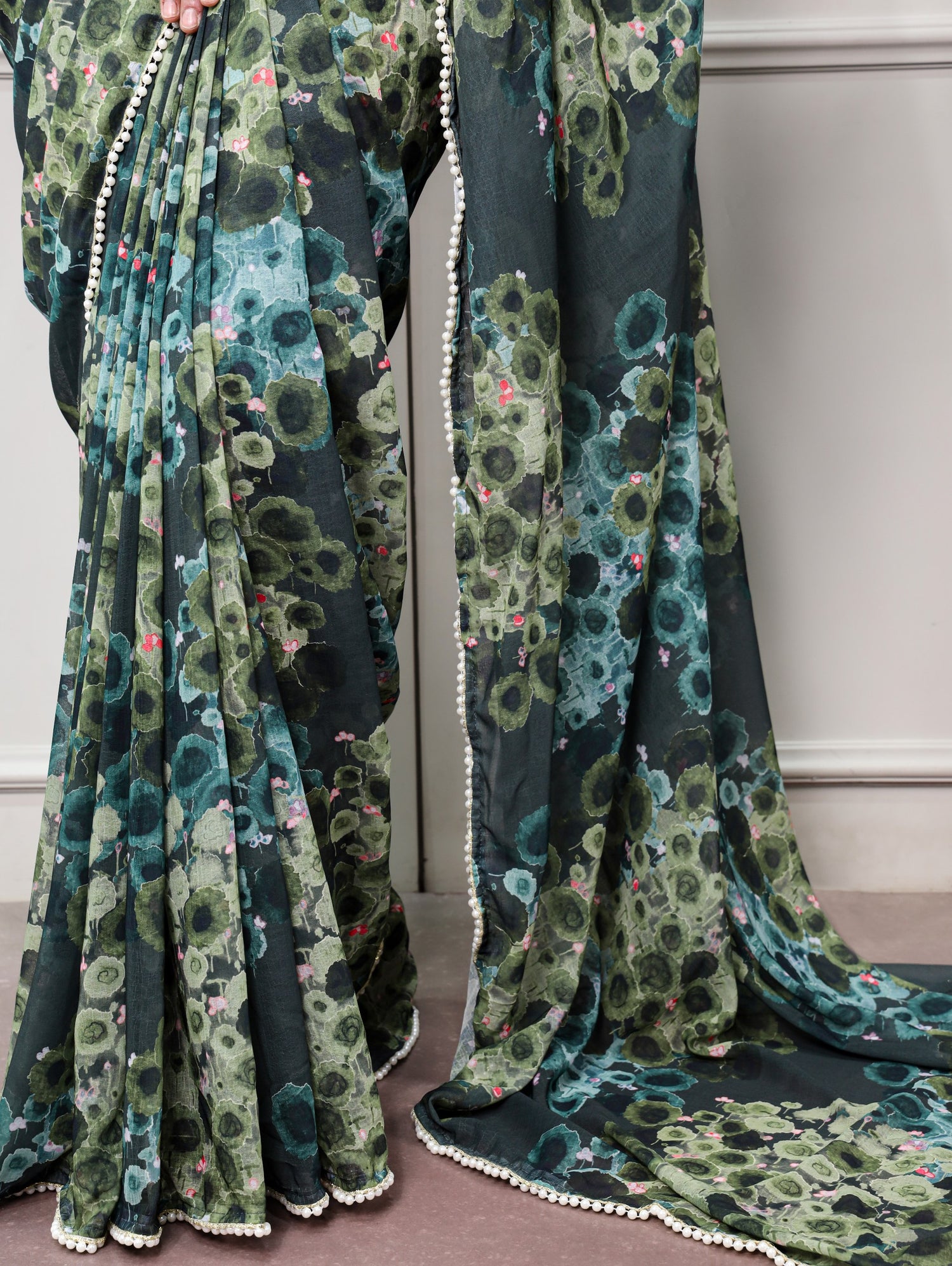 Green Pure Weightless Marbal With Floral Print Weightless Saree