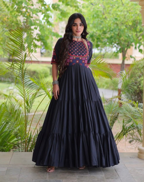 Black Pure Kora Cotton Multi Thread Mirror Work Navratri Gown