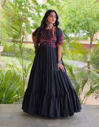 Black Pure Kora Cotton Multi Thread Mirror Work Navratri Gown