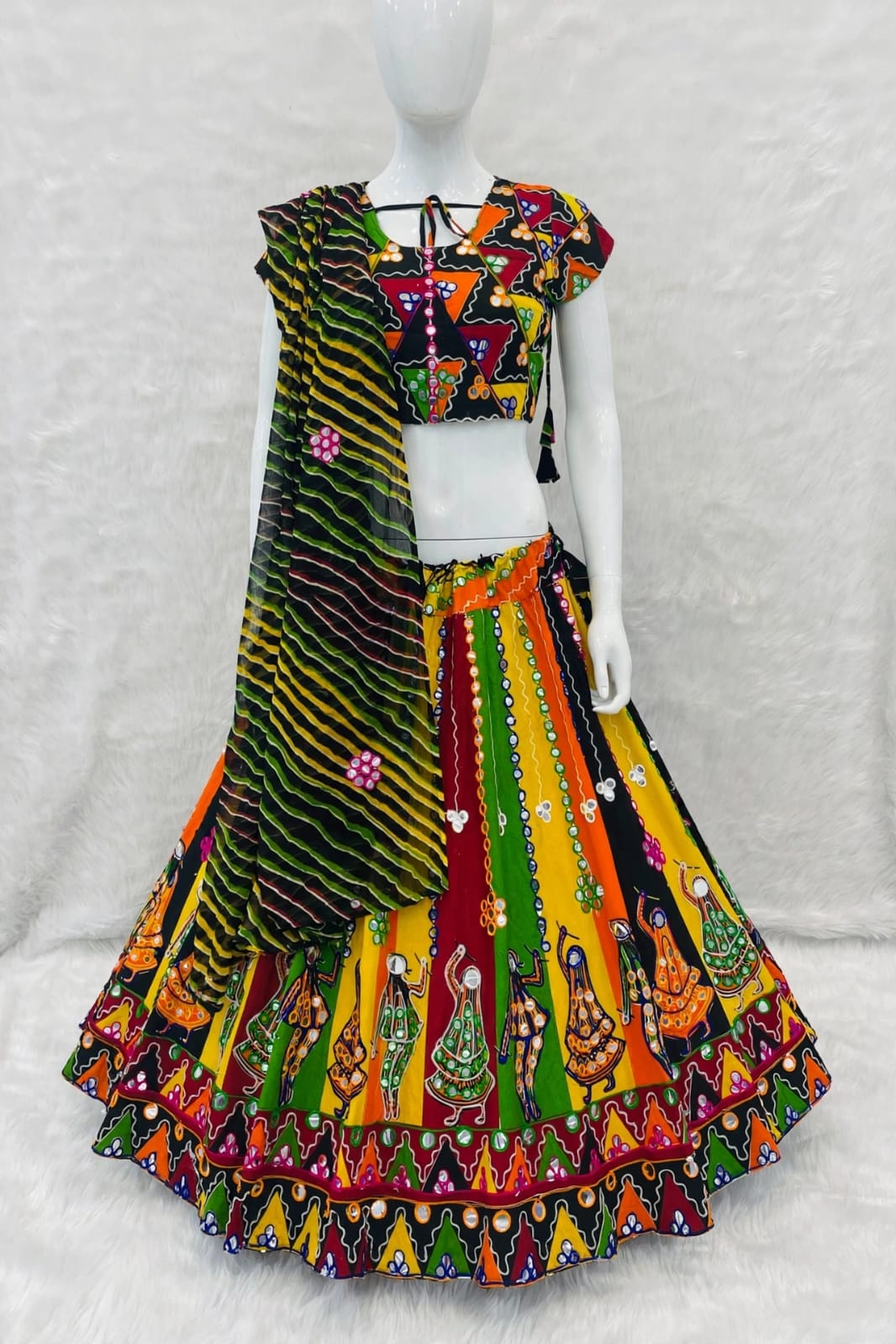 Multi Pure Reyon Cotton Embroidery Thread &amp; Mirror Work Kid&