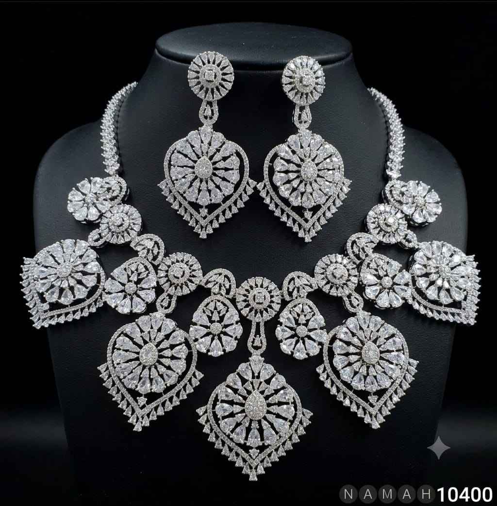 White American Diamond Necklace Jewellery Set