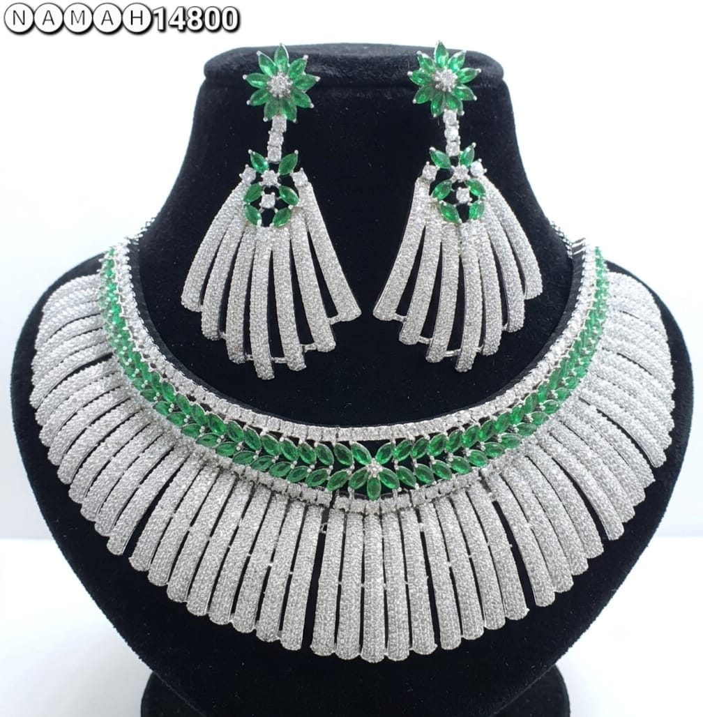 Green White American Diamond Necklace Jewellery Set