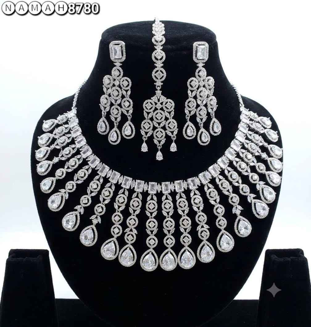 White American Diamond Necklace Jewellery Set