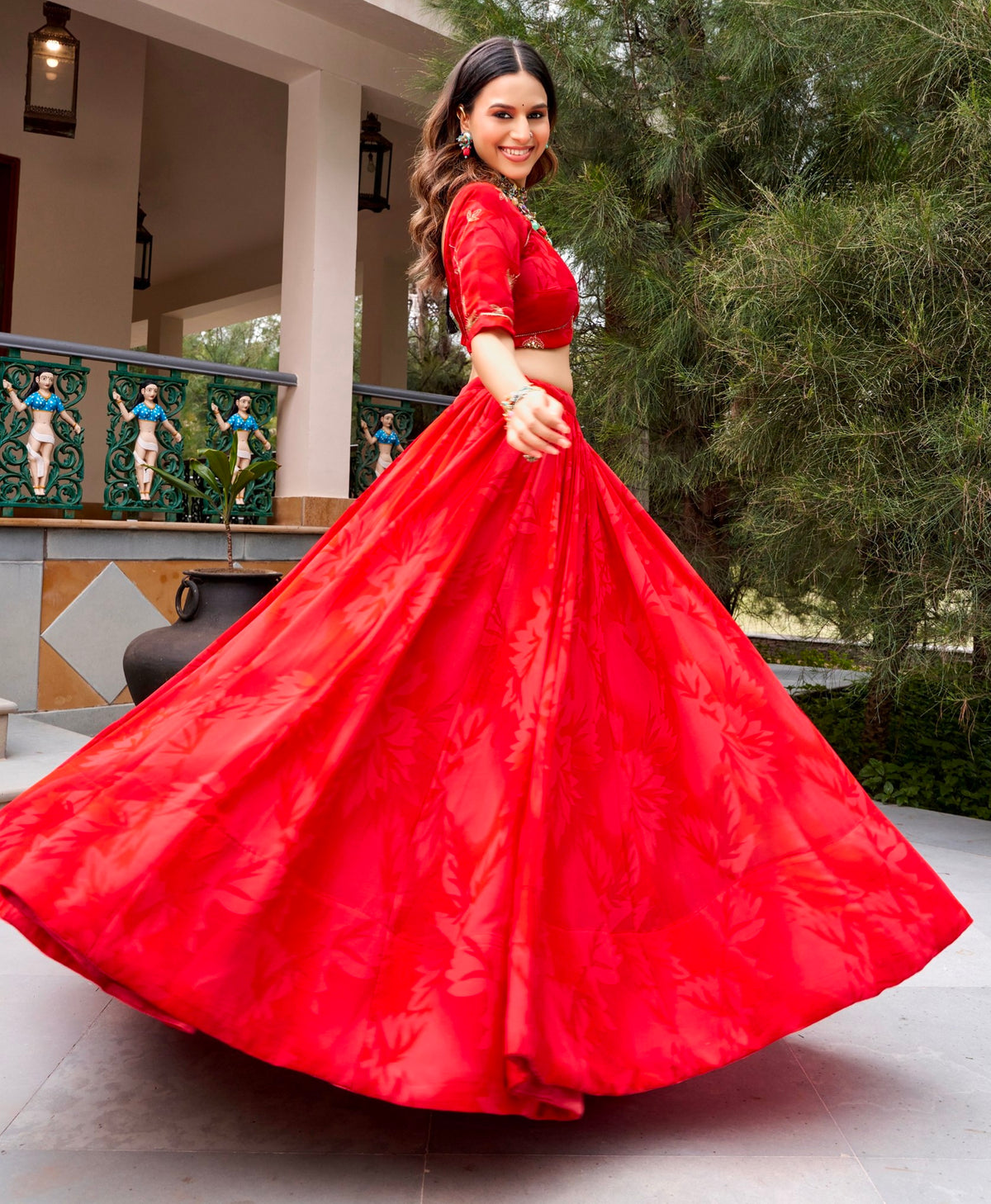 Red Pure Silk Heavy Thread Embroidery Sequins Work Navratri Lehenga Choli