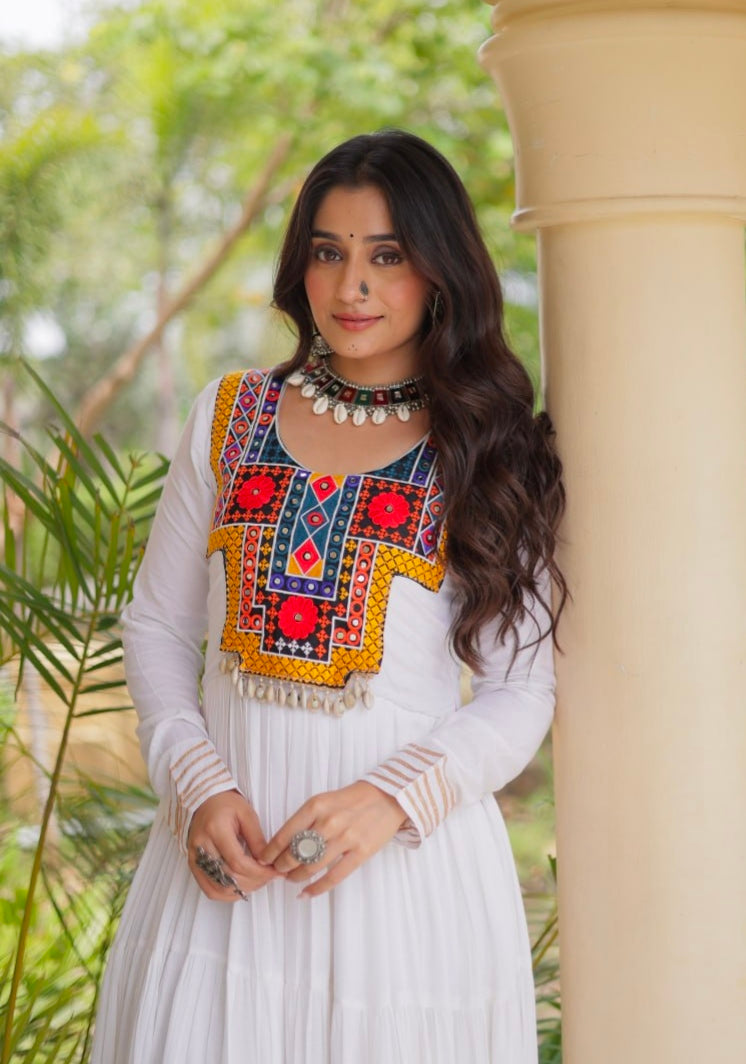 White Pure Reyon Kutchi Gamthi Thread Embroidered &amp; Mirror Work Anarkali Long Gown