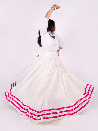 White Pure Rayon Cotton &amp; Georgette 7 Mtr Flair Heavy Thread Work Navratri Lehenga Skirt