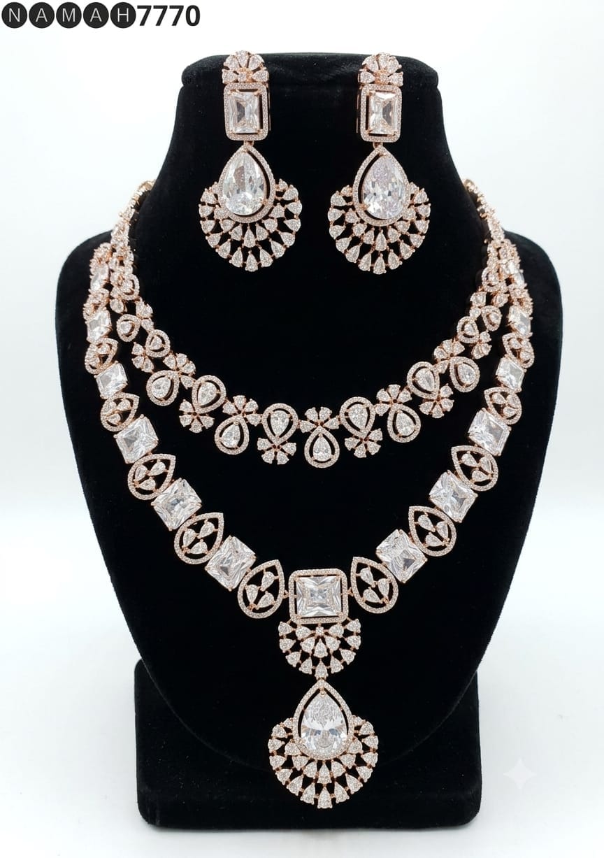 White American Diamond Design Necklace Jewellery Set