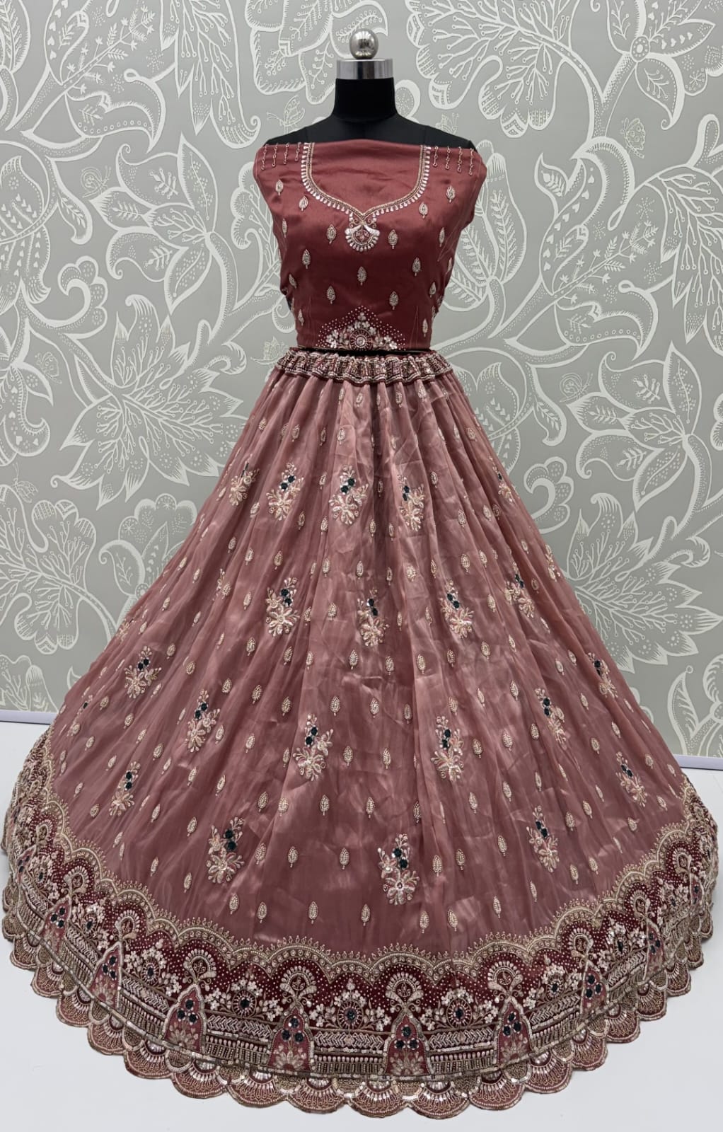 Mauve Pure Chandnia Silk Handwork Motif Crystal Beads Multi Thread Sequins Work Bridal Lehenga Choli