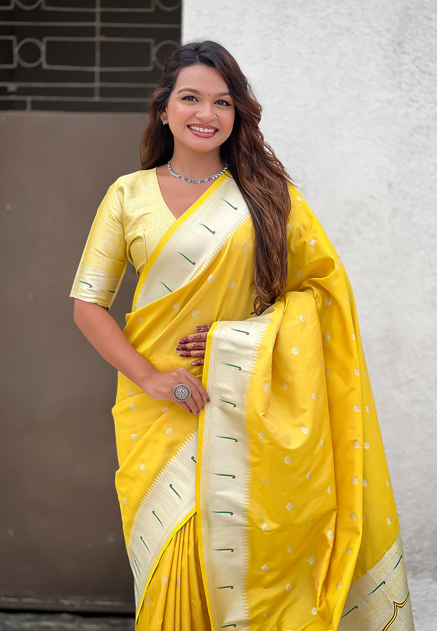 Yellow Pastel Zari Woven Peacock Lotus Paithani Silk Saree Paithani Saree Anant Tex Exports Pvt.Ltd..