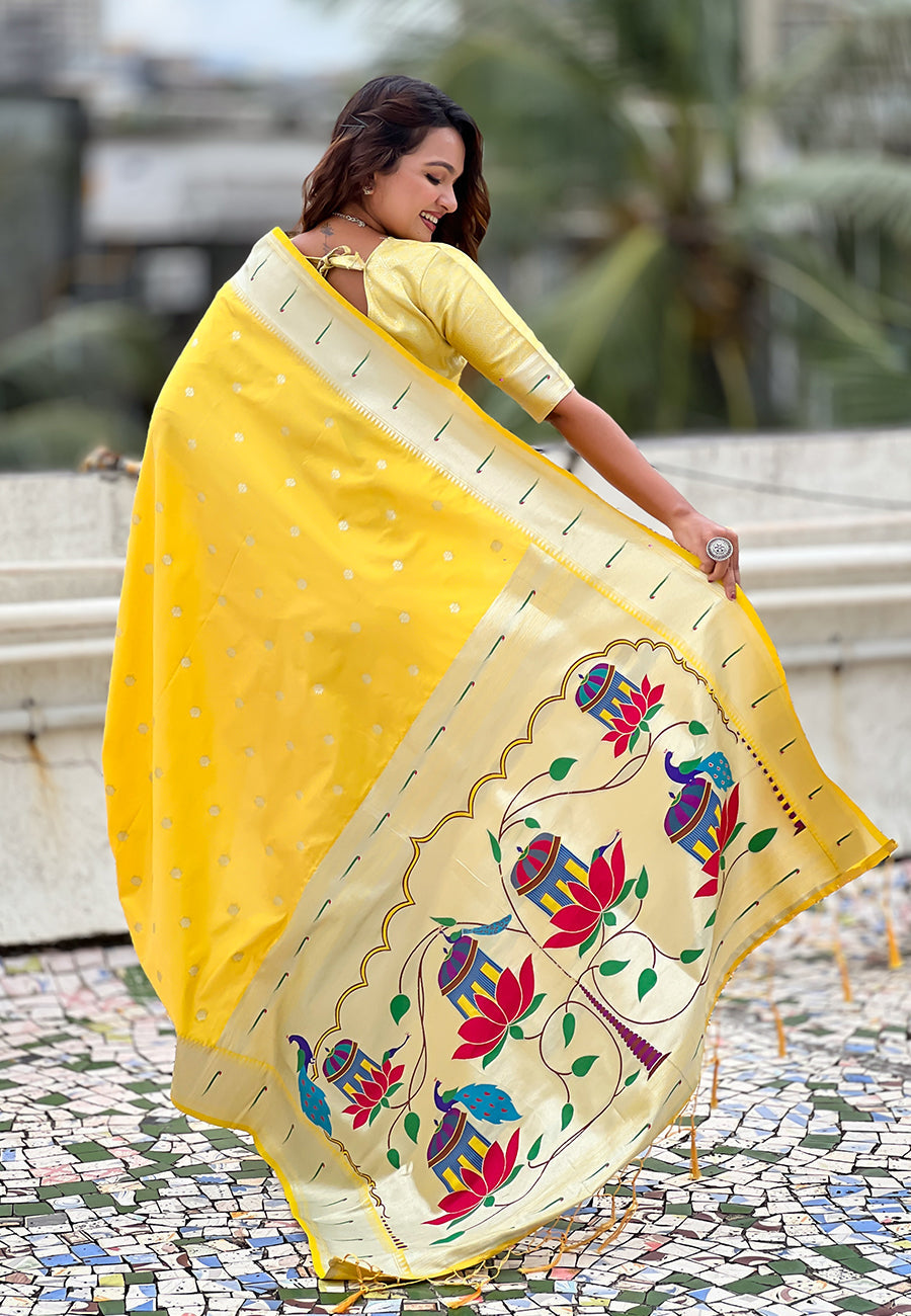 Yellow Pastel Zari Woven Peacock Lotus Paithani Silk Saree Paithani Saree Anant Tex Exports Pvt.Ltd..