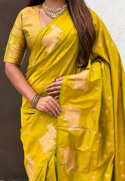 Mehendi Green Pure Soft Silk Dual Zari with Nandi Border Saree 