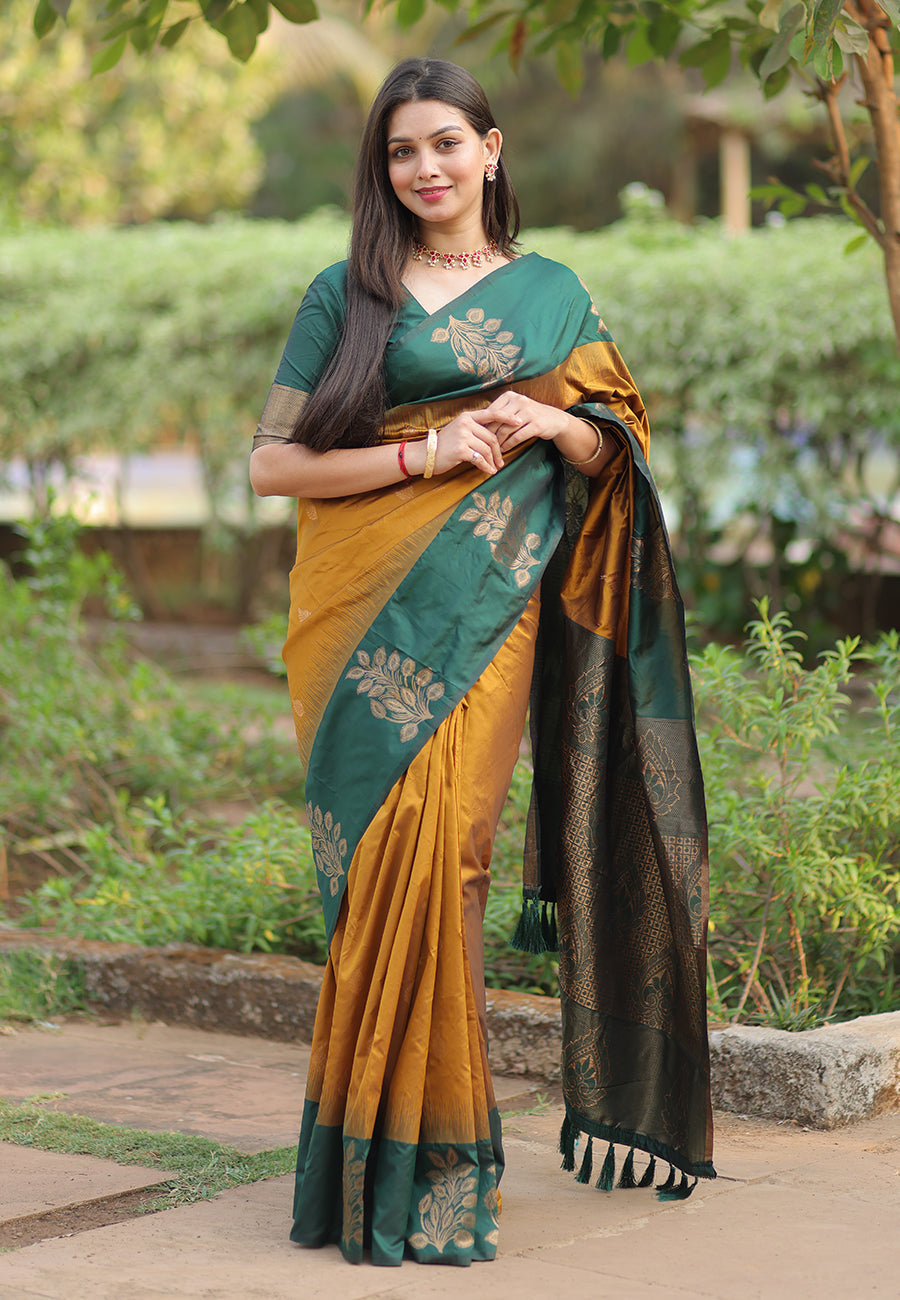 Gold Soft Silk Floral Border Contrast Zari Soft Silk Saree