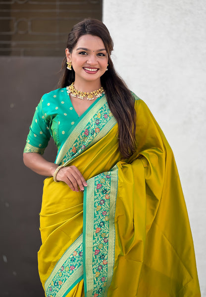 Mehendi Green Pure Gala Silk Paithani Pallu Kadiyal Zari Soft Silk Saree 