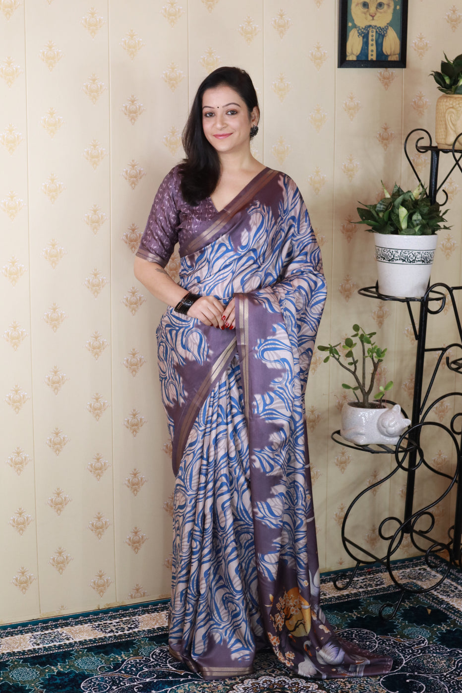 Grey Soft Tussar Silk Abstract Printed Zari Woven Saree Tussar Saree