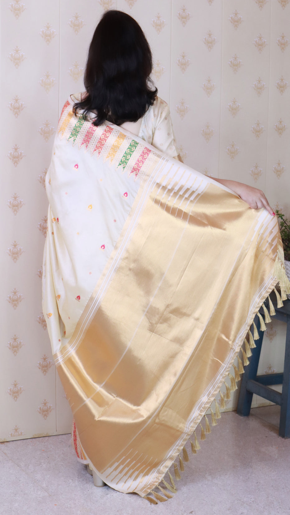 Cream Soft Silk Meenakari Zari Woven Saree Banarasi Saree Anant Tex Exports Pvt.Ltd..