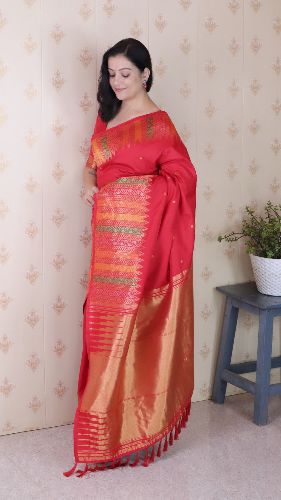 Red Soft Silk Meenakari Zari Woven Saree Banarasi Saree Anant Tex Exports Pvt.Ltd..