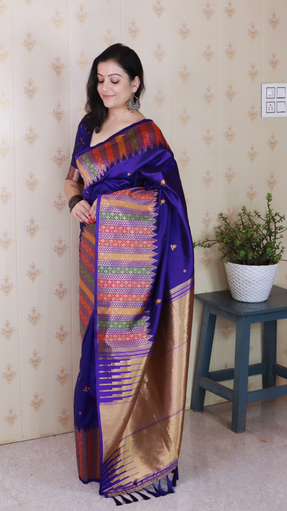Violet Soft Silk Meenakari Zari Woven Saree Banarasi Saree Anant Tex Exports Pvt.Ltd..