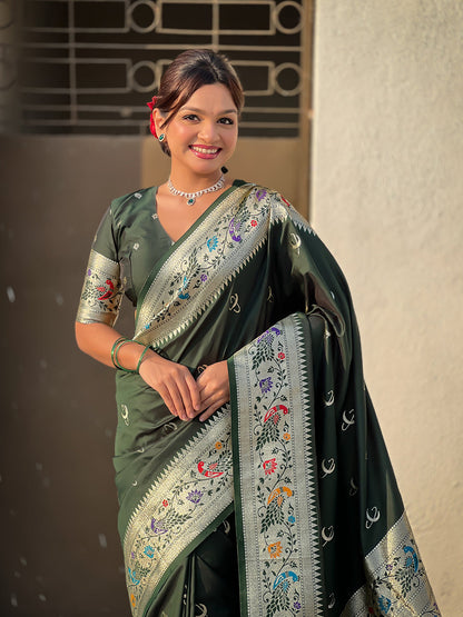 Mehendi Green Pure Chandrakor Paithani Silk Banarasi Zari Saree 
