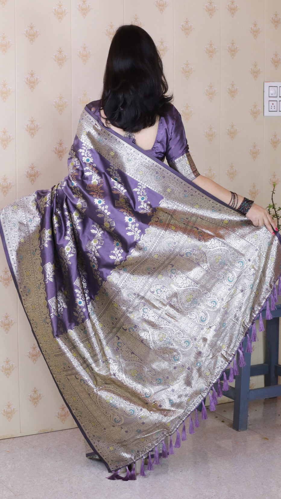 Lavender Soft Silk Banarasi Jaal Meenakari Zari Banarasi Saree