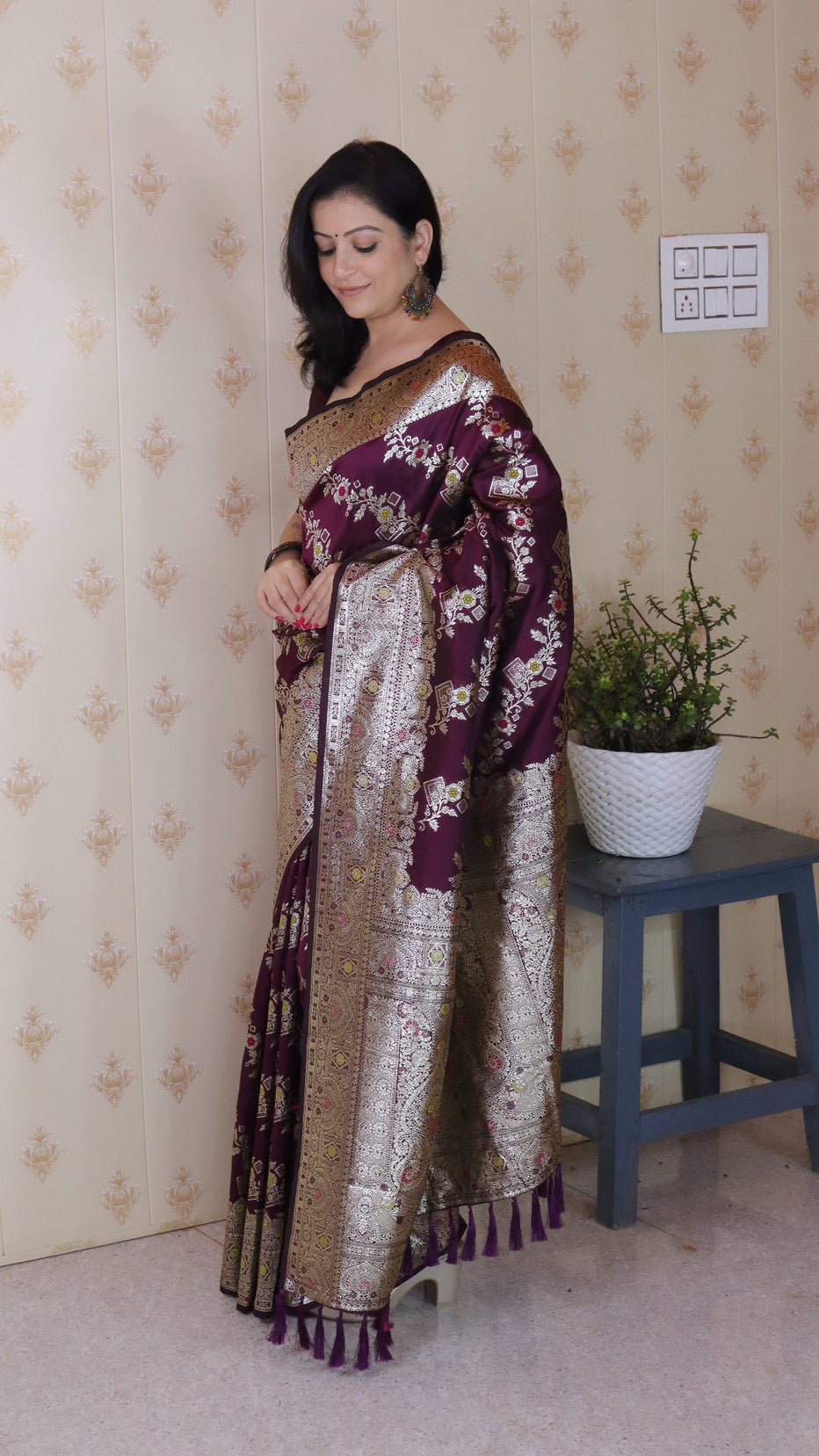 Wine Soft Silk Banarasi Jaal Meenakari Zari Banarasi Saree
