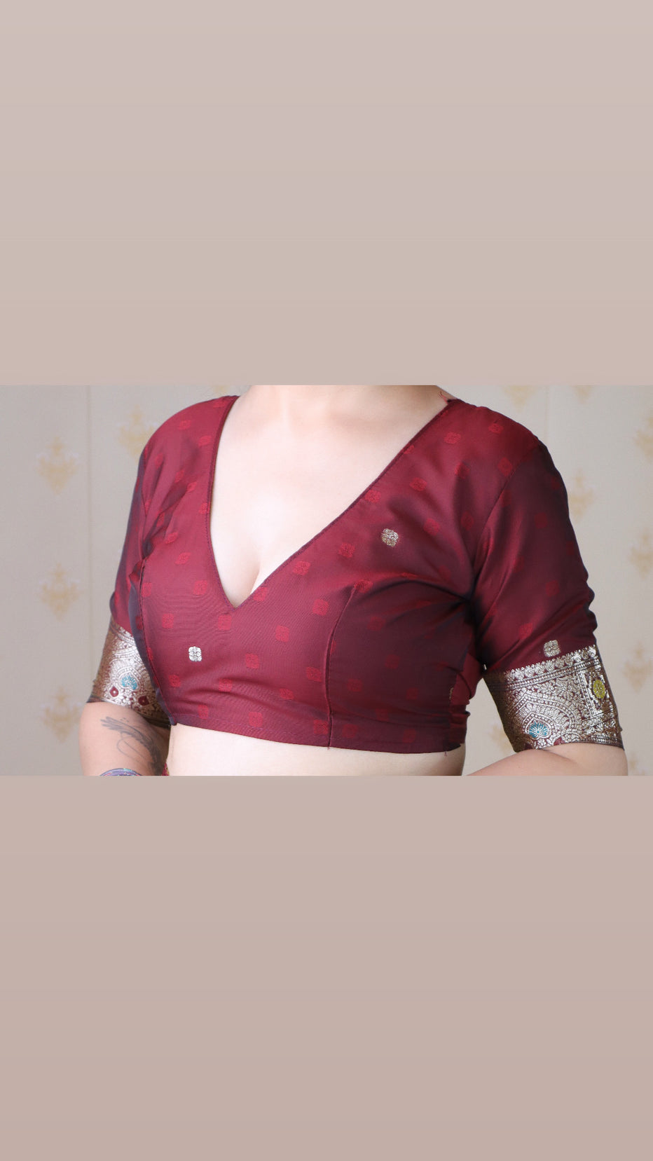 Maroon Soft Silk Banarasi Jaal Meenakari Zari Banarasi Saree
