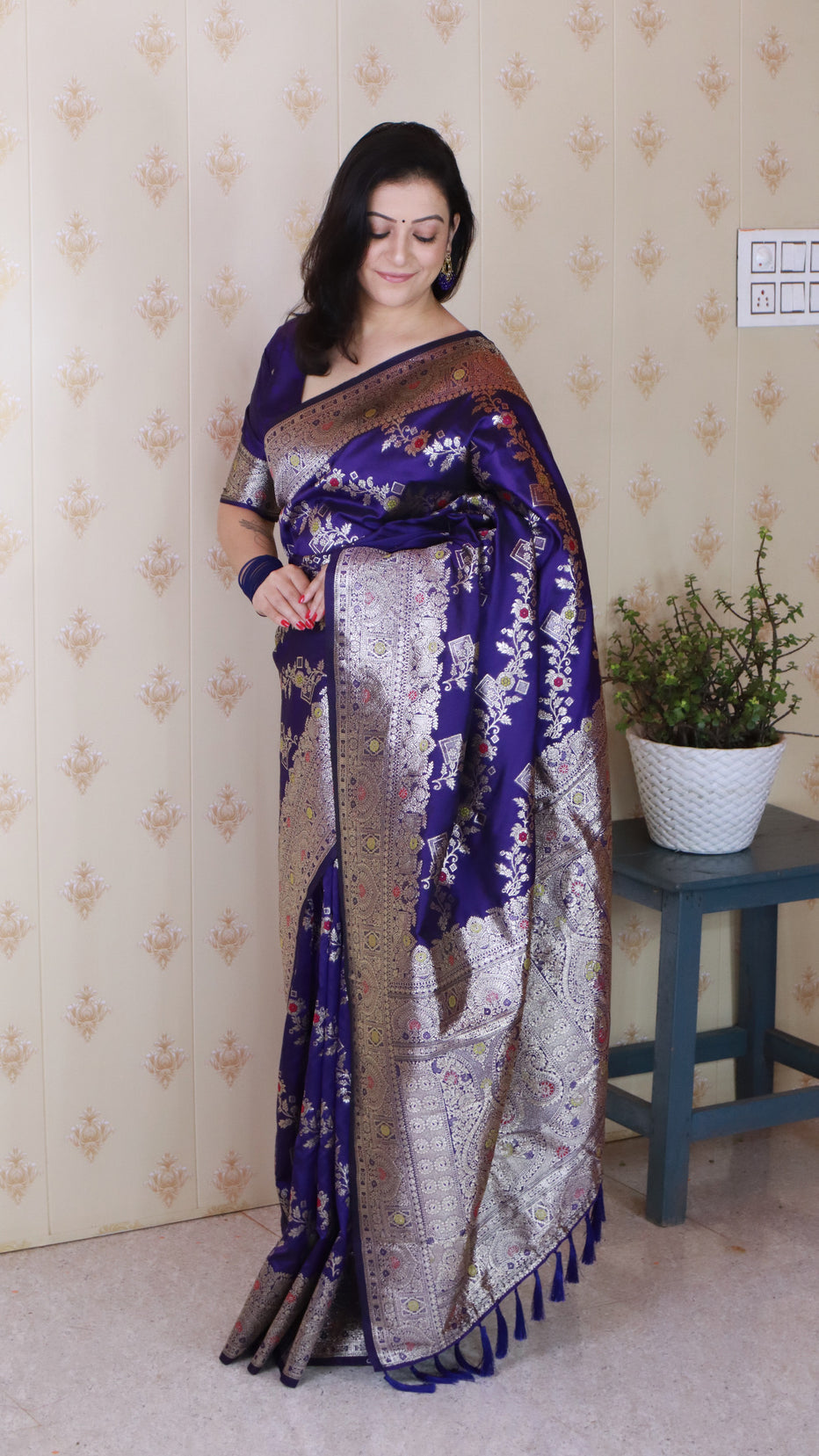 Violet Soft Silk Banarasi Jaal Meenakari Zari Banarasi Saree