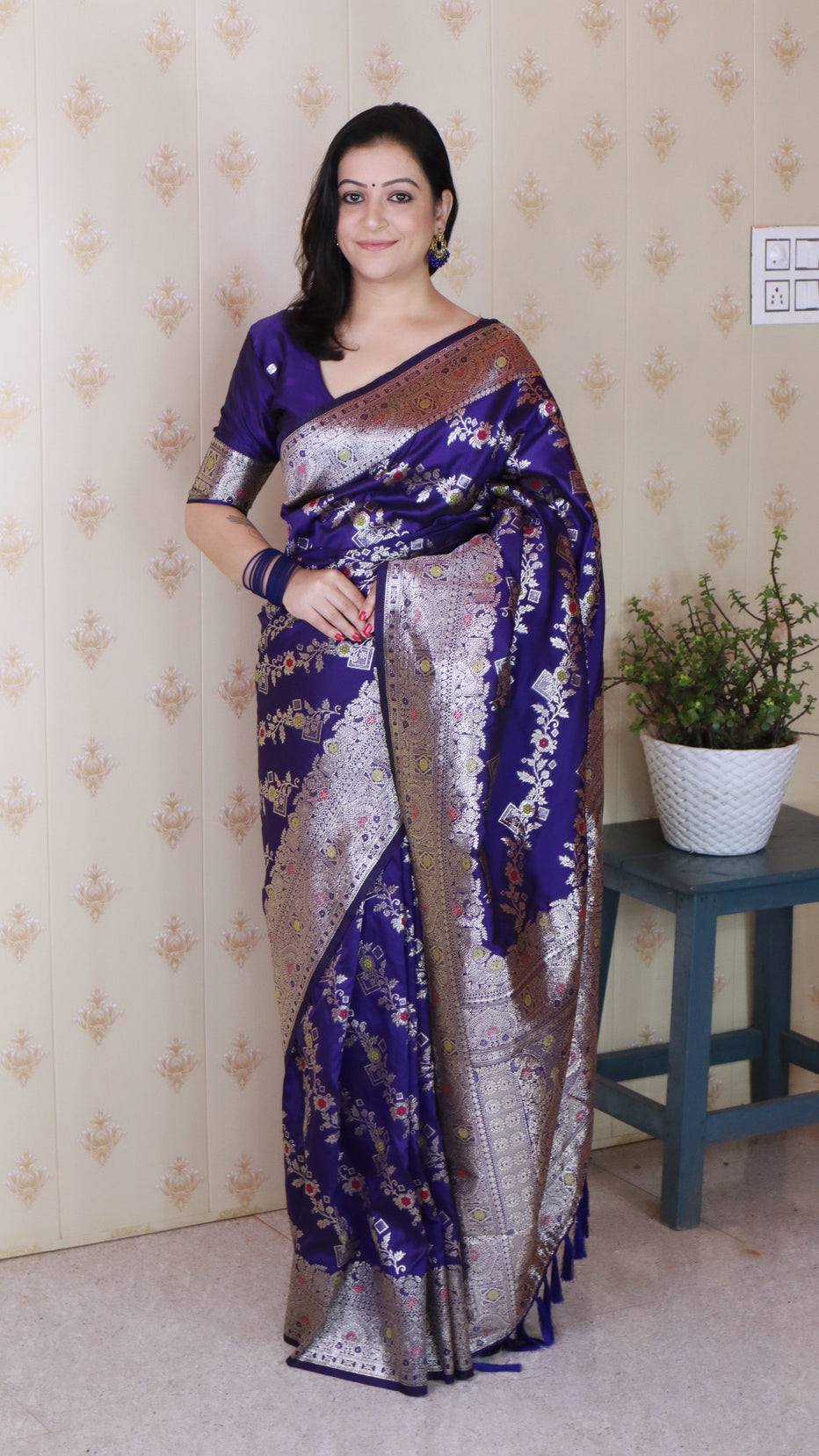 Violet Soft Silk Banarasi Jaal Meenakari Zari Banarasi Saree