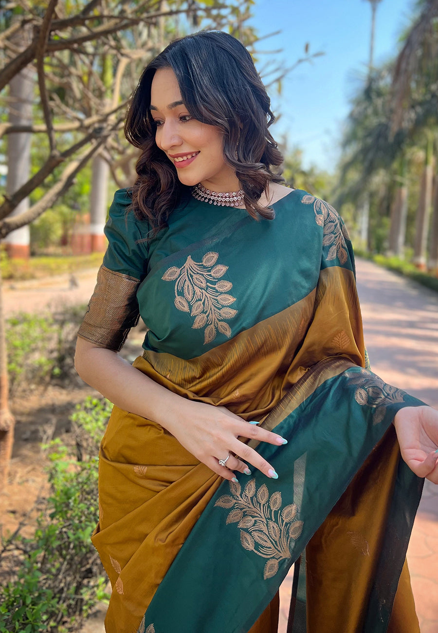 Luxor Gold Soft Silk Floral Border Contrast Zari Soft Silk Saree