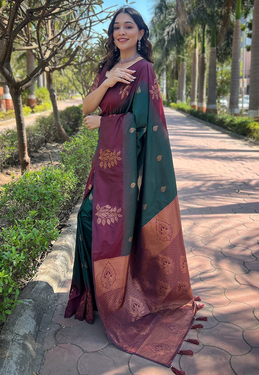 Bottle Green Soft Silk Floral Border Contrast Zari Soft Silk Saree
