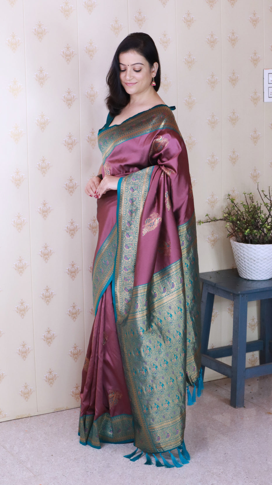 Coral Pink Soft Silk Banarasi Peacock Zari Woven Saree