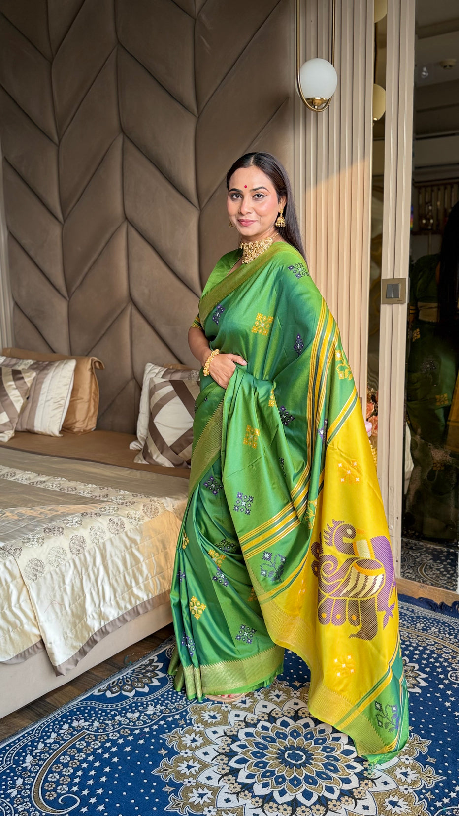 Mehendi Pink Soft Silk Ikkat Zari Patola Soft Silk Saree