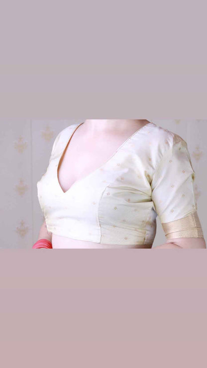 Cream Soft Silk with Kamdhenu Weaves Zari Woven Saree